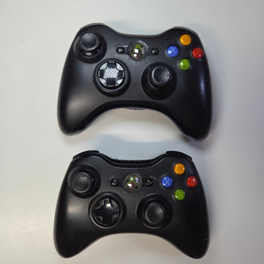 Microsoft Xbox 360 Wireless Controller Black Pair Untested